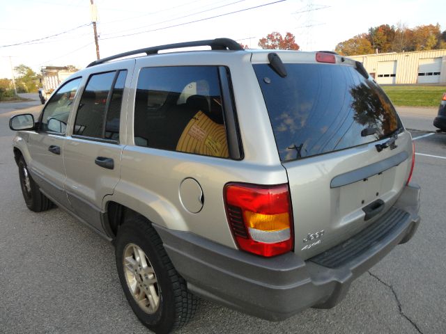 2004 Jeep Grand Cherokee LS