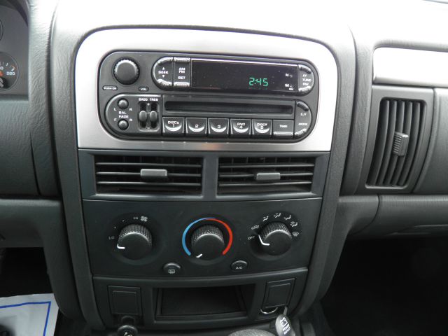 2004 Jeep Grand Cherokee Base W/nav.sys