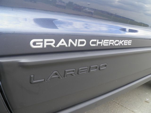 2004 Jeep Grand Cherokee Base W/nav.sys