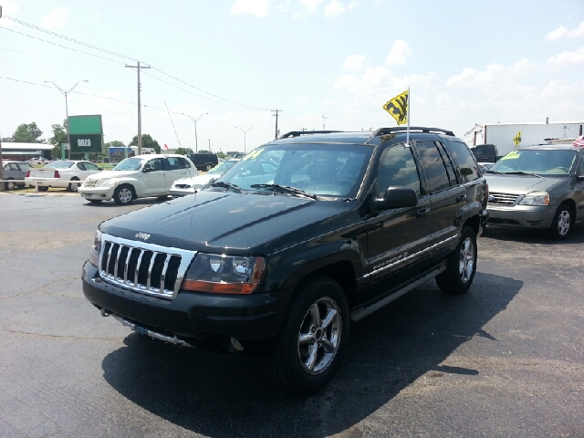 2004 Jeep Grand Cherokee 2.4i Sedan