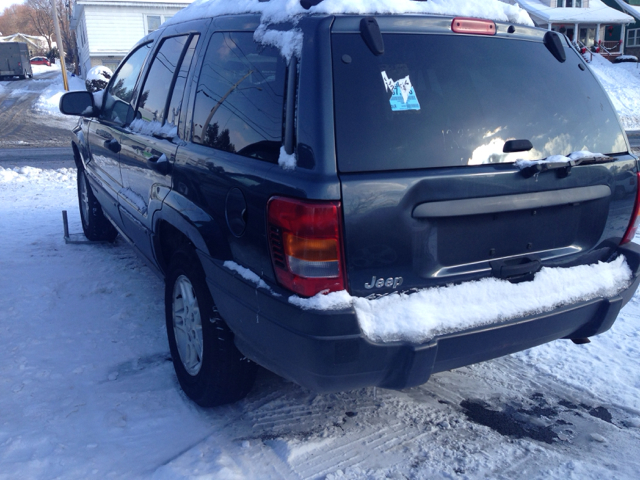 2004 Jeep Grand Cherokee 4dr 114 WB W/4.6l AWD