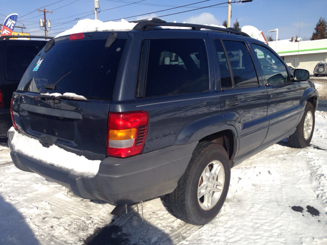 2004 Jeep Grand Cherokee 4dr 114 WB W/4.6l AWD