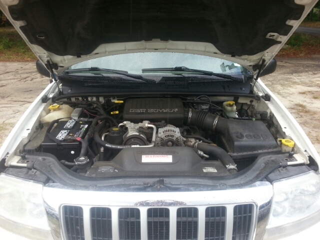 2004 Jeep Grand Cherokee SLT 25