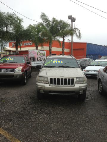 2004 Jeep Grand Cherokee Sedan 4dr