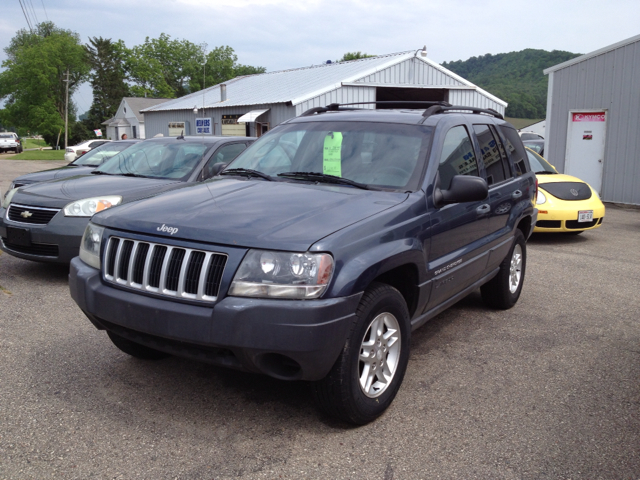 2004 Jeep Grand Cherokee 4dr 114 WB W/4.6l AWD