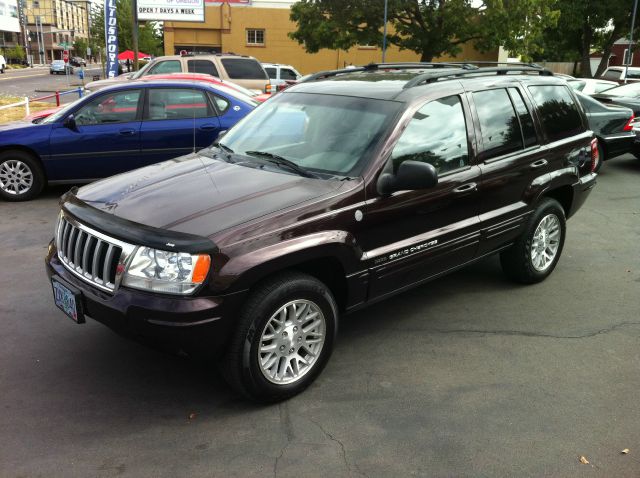 2004 Jeep Grand Cherokee Super