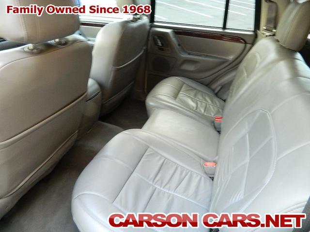 2004 Jeep Grand Cherokee SLT 25