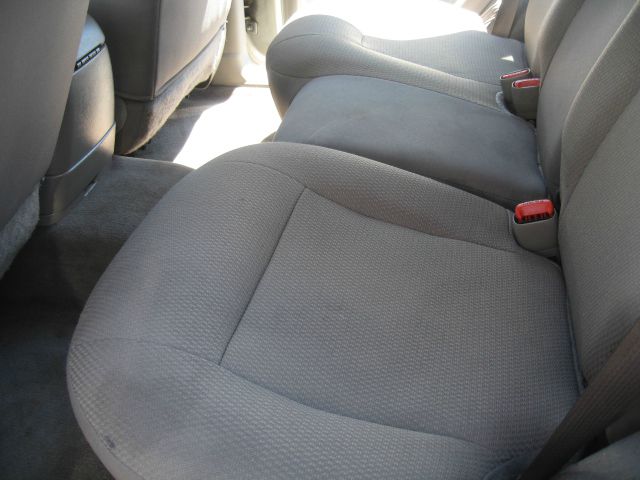 2004 Jeep Grand Cherokee 4dr 114 WB W/4.6l AWD