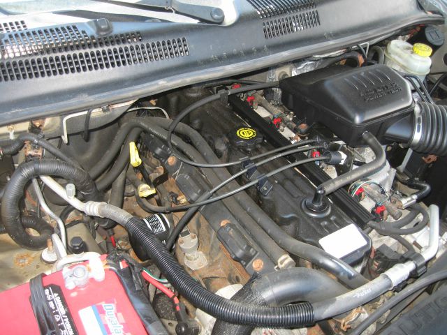 2004 Jeep Grand Cherokee 4dr 114 WB W/4.6l AWD