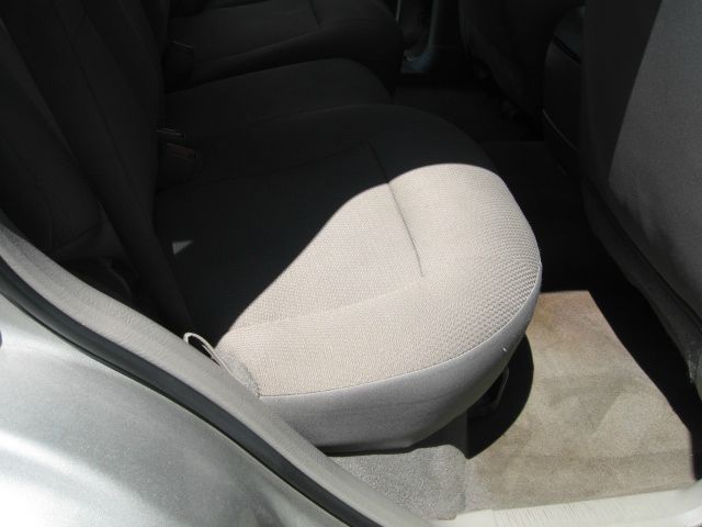 2004 Jeep Grand Cherokee 4dr 114 WB W/4.6l AWD