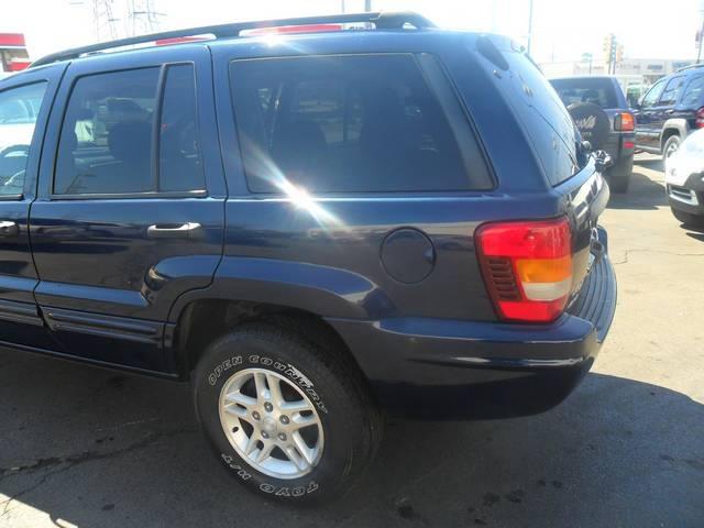 2004 Jeep Grand Cherokee 4-door 2WD