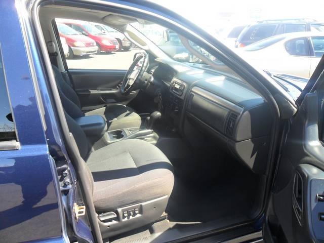 2004 Jeep Grand Cherokee 4-door 2WD