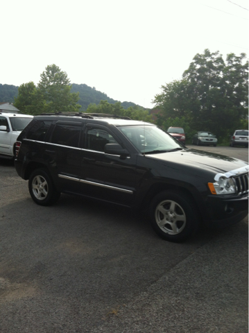 2005 Jeep Grand Cherokee Super