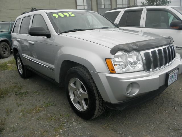 2005 Jeep Grand Cherokee Super