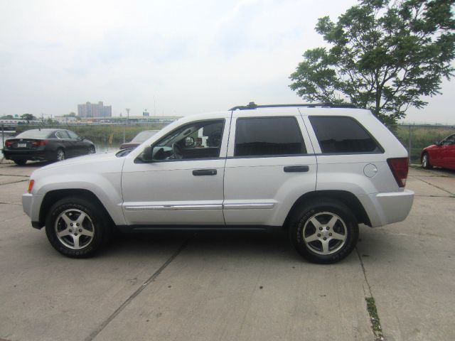 2005 Jeep Grand Cherokee 4dr 2.9L Twin Turbo AWD SUV