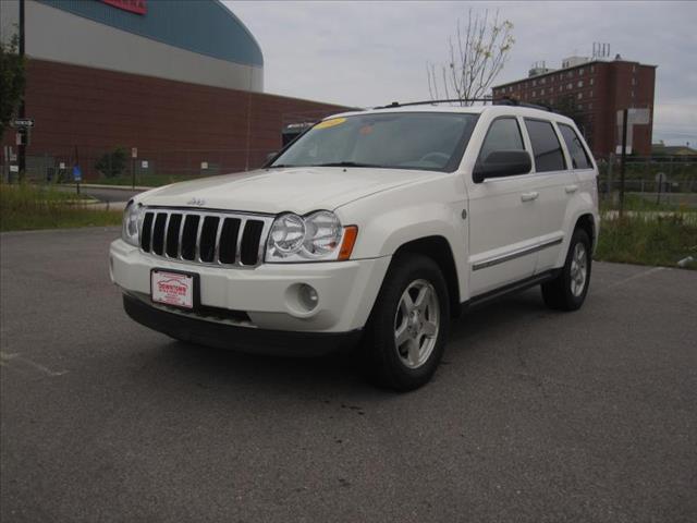 2005 Jeep Grand Cherokee SLT 25