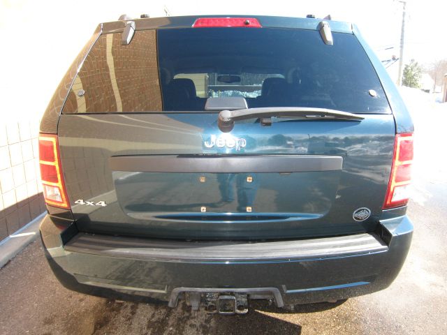 2005 Jeep Grand Cherokee AWD Ultimate
