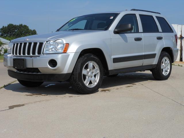 2005 Jeep Grand Cherokee LS