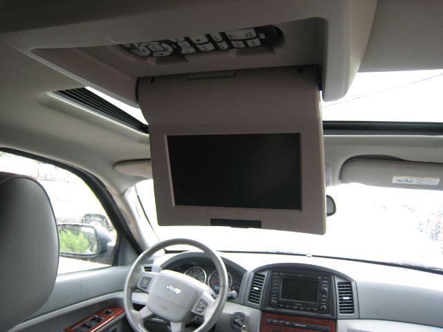2005 Jeep Grand Cherokee SXT Braun Entervan