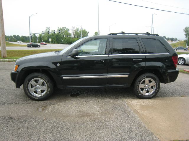 2005 Jeep Grand Cherokee SXT Braun Entervan
