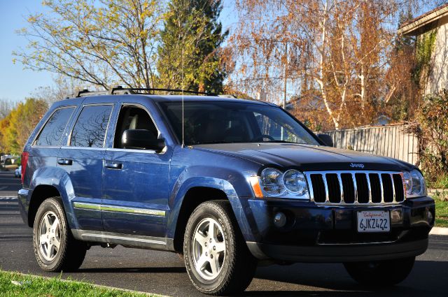 2005 Jeep Grand Cherokee Super