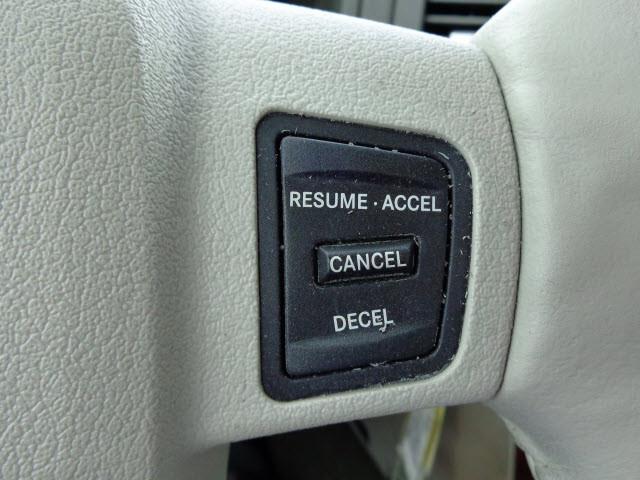 2005 Jeep Grand Cherokee SLT 25