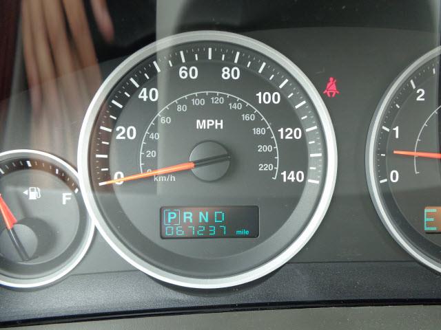 2005 Jeep Grand Cherokee SLT 25