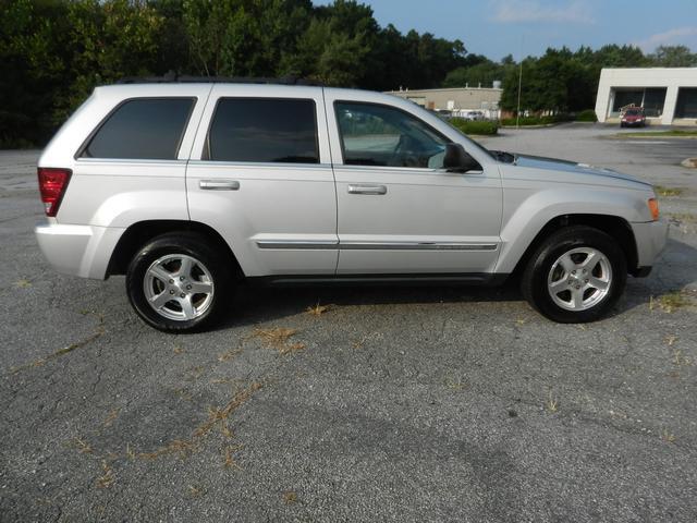 2005 Jeep Grand Cherokee SLT 25