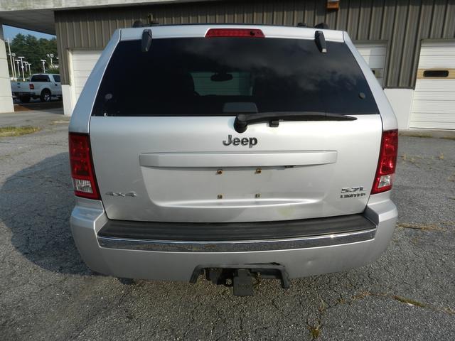 2005 Jeep Grand Cherokee SLT 25