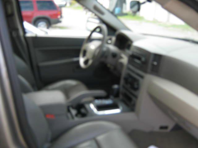 2005 Jeep Grand Cherokee Base W/nav.sys