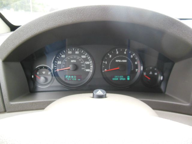 2005 Jeep Grand Cherokee Base W/nav.sys