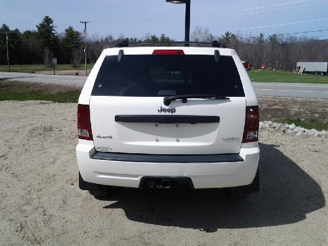 2005 Jeep Grand Cherokee Unknown