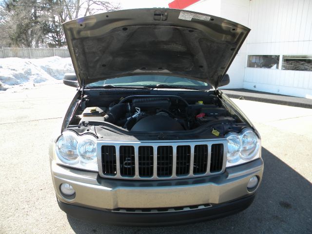 2005 Jeep Grand Cherokee Base W/nav.sys