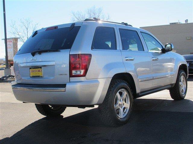 2005 Jeep Grand Cherokee 4DR