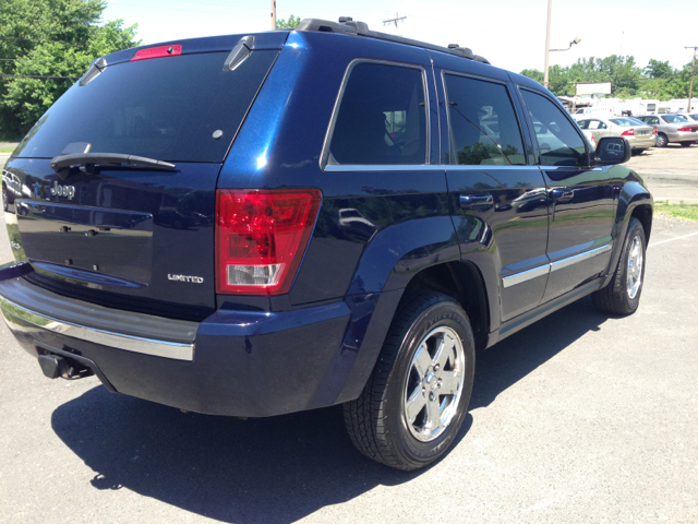 2005 Jeep Grand Cherokee Super