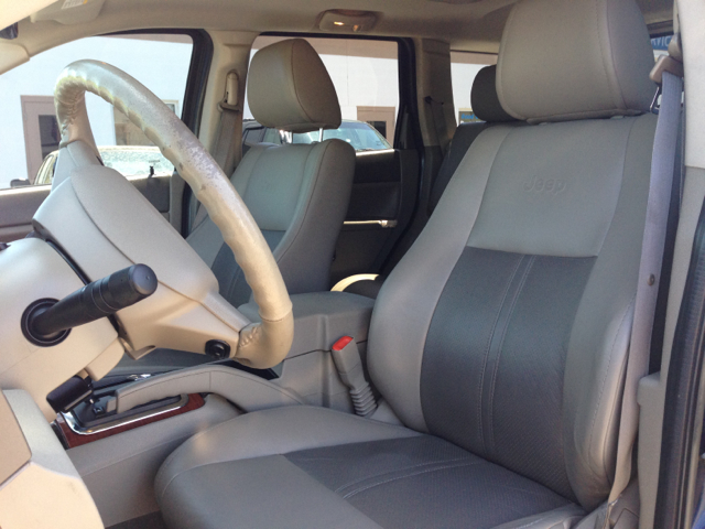 2005 Jeep Grand Cherokee Super