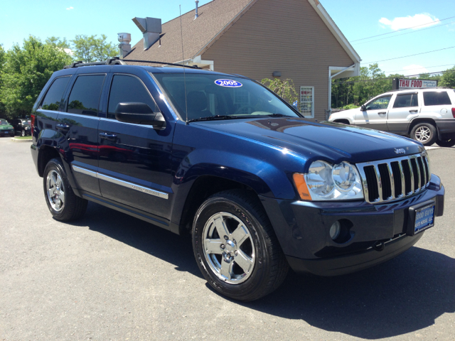 2005 Jeep Grand Cherokee Super