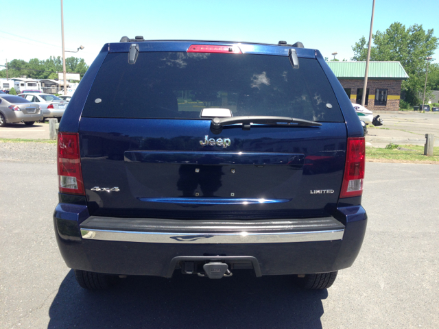 2005 Jeep Grand Cherokee Super