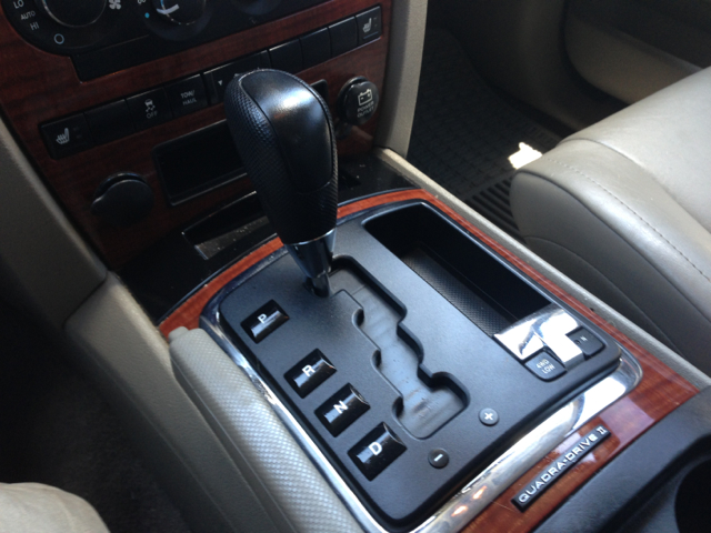 2005 Jeep Grand Cherokee Super