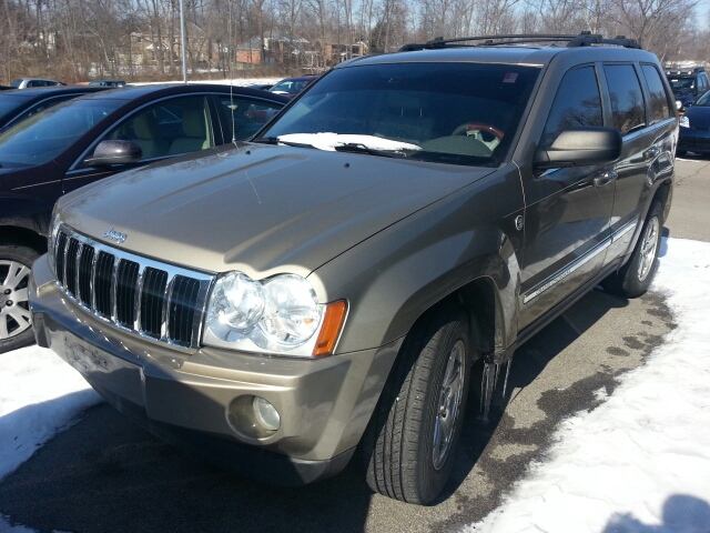 2005 Jeep Grand Cherokee Super