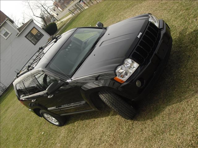 2005 Jeep Grand Cherokee Unknown