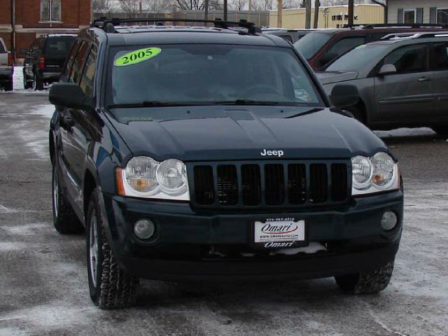 2005 Jeep Grand Cherokee AWD Ultimate