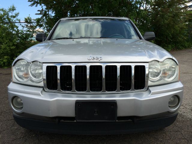 2005 Jeep Grand Cherokee C1500 Scottsdale