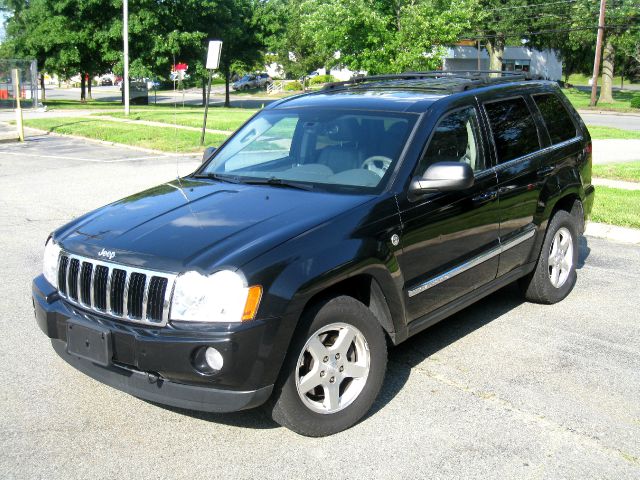 2005 Jeep Grand Cherokee Super