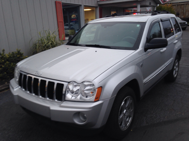 2005 Jeep Grand Cherokee Super