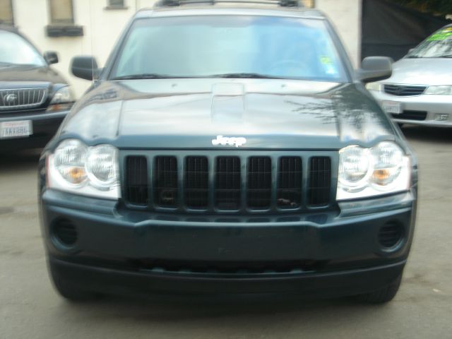 2005 Jeep Grand Cherokee Unknown