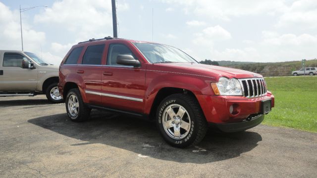 2005 Jeep Grand Cherokee Super