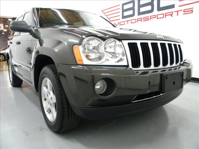 2005 Jeep Grand Cherokee SLT 25