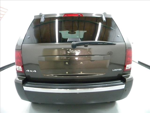 2005 Jeep Grand Cherokee SLT 25