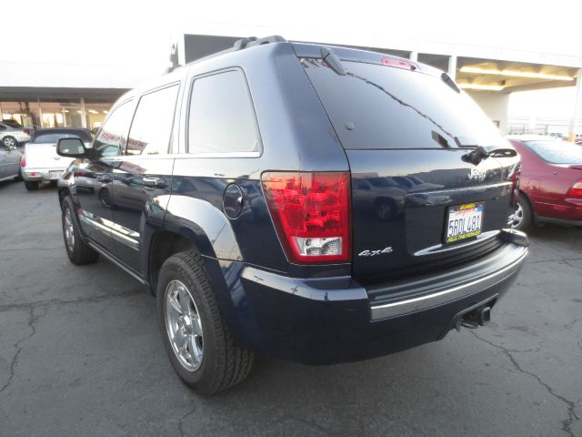 2005 Jeep Grand Cherokee Super
